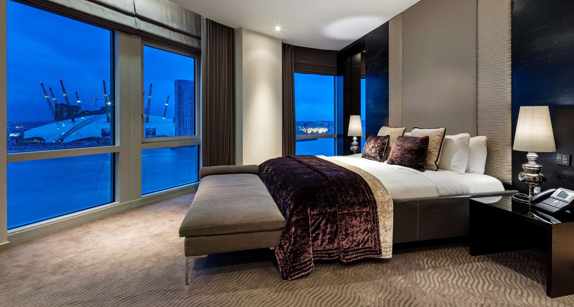 Radisson Blu Hotel, London Canary Wharf East - Penthouse Suite