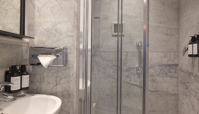 Radisson Blu Hotel, London Euston Square - Habitaciones/Alojamientos