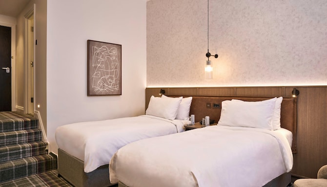 Radisson Blu Hotel, London Euston Square - Standard Twin Room