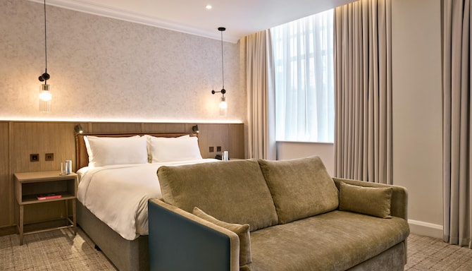 Radisson Blu Hotel, London Euston Square - Family Room