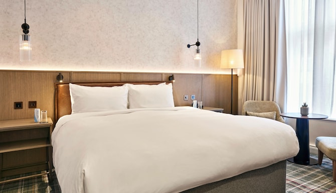 Radisson Blu Hotel, London Euston Square - Premium Room