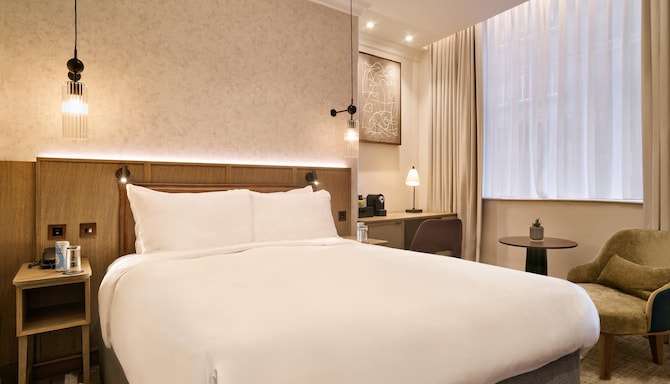 Radisson Blu Hotel, London Euston Square - Standard Double Room