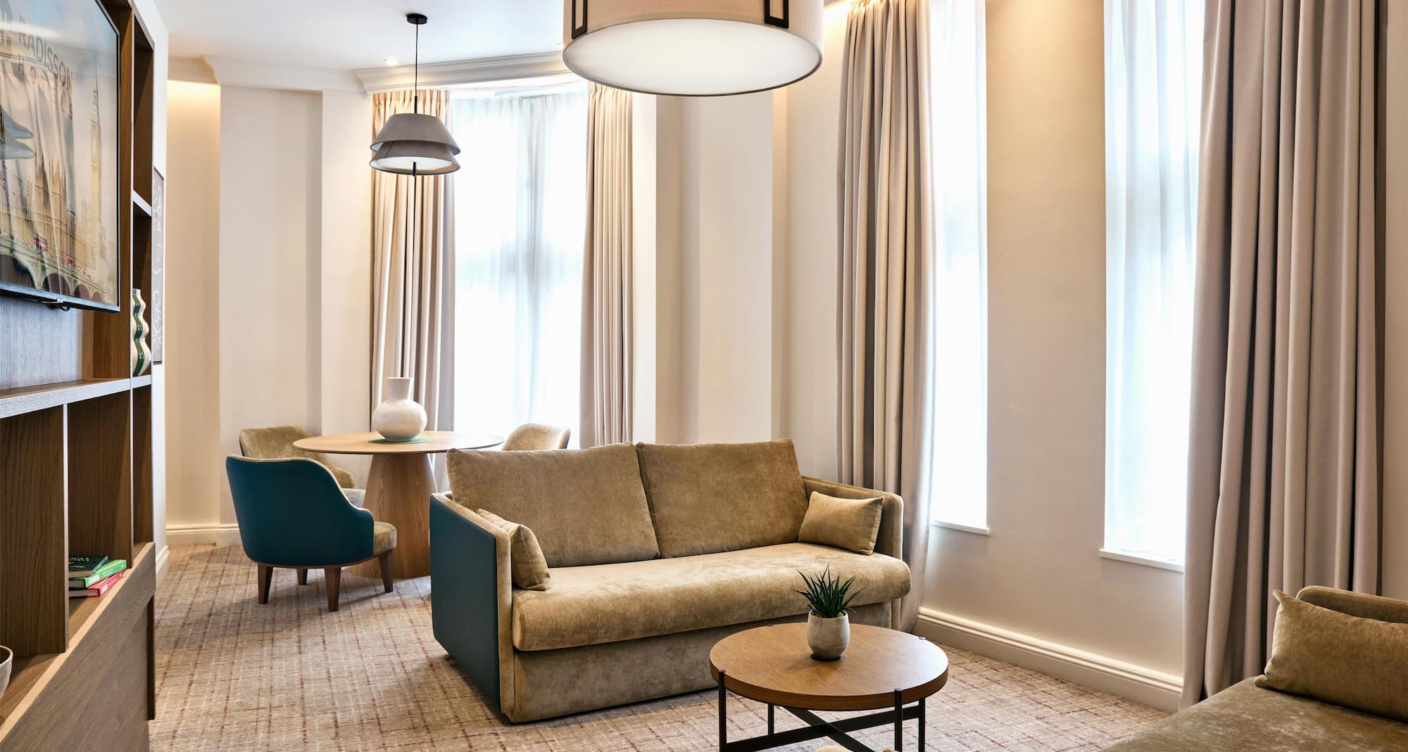 Radisson Blu Hotel, London Euston Square - Junior Suite
