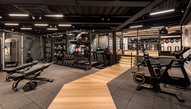 Radisson Blu Edwardian Heathrow Hotel & Conference Centre, London - Gym