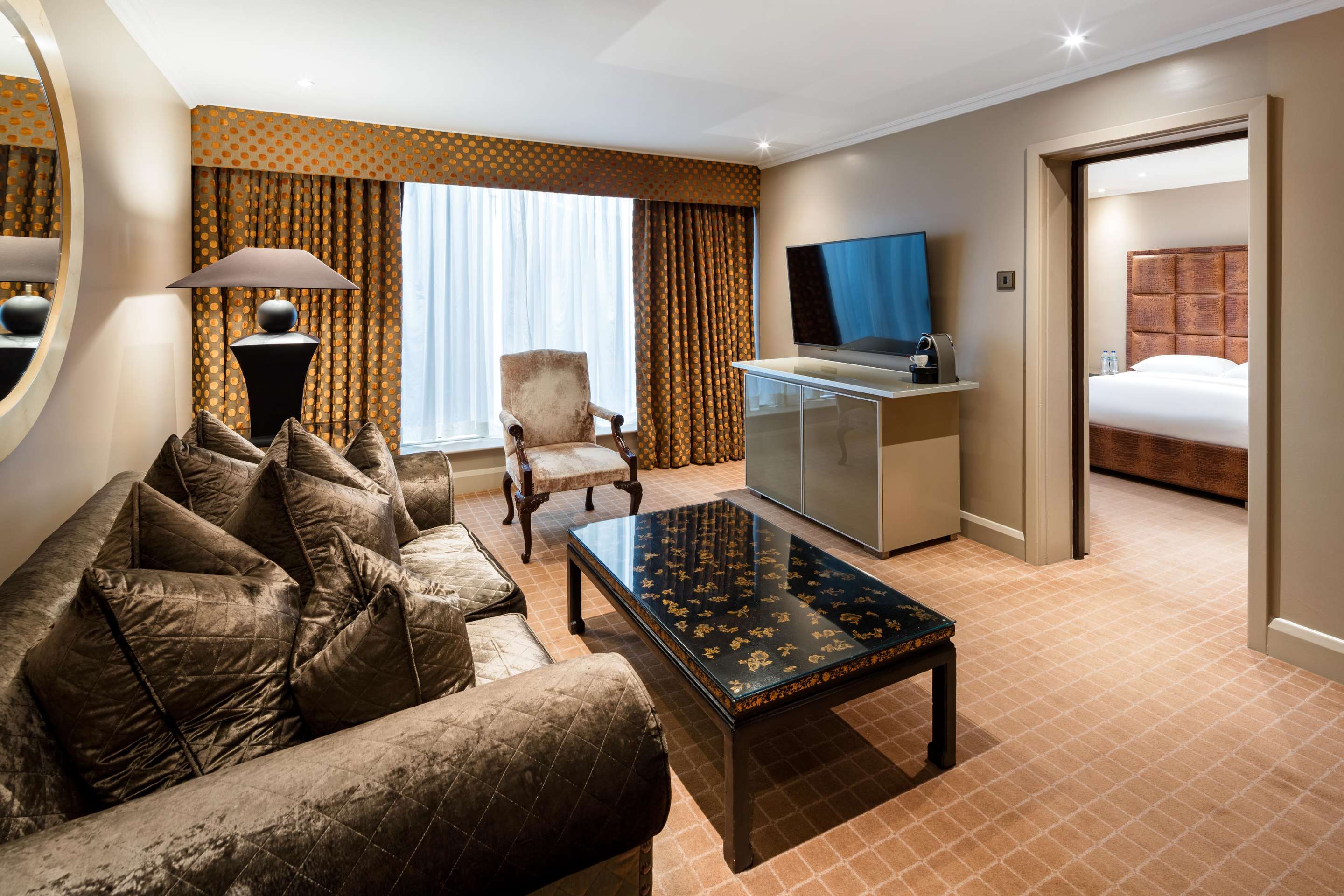 Business Class Room