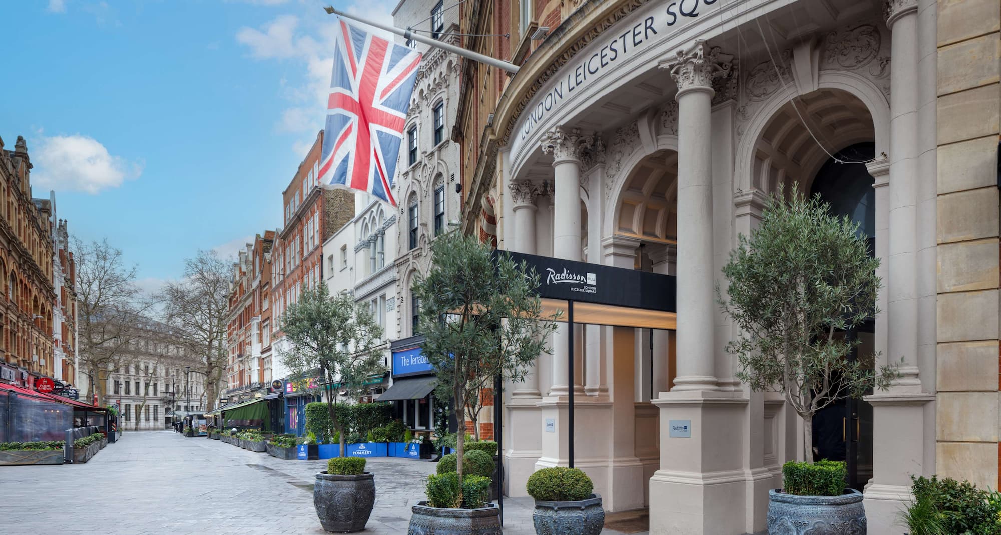 Radisson Blu Hotel, London Leicester Square - Exterior