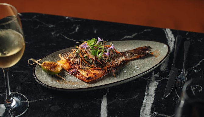 Radisson Blu Hotel, London Leicester Square - Leicester Square Kitchen