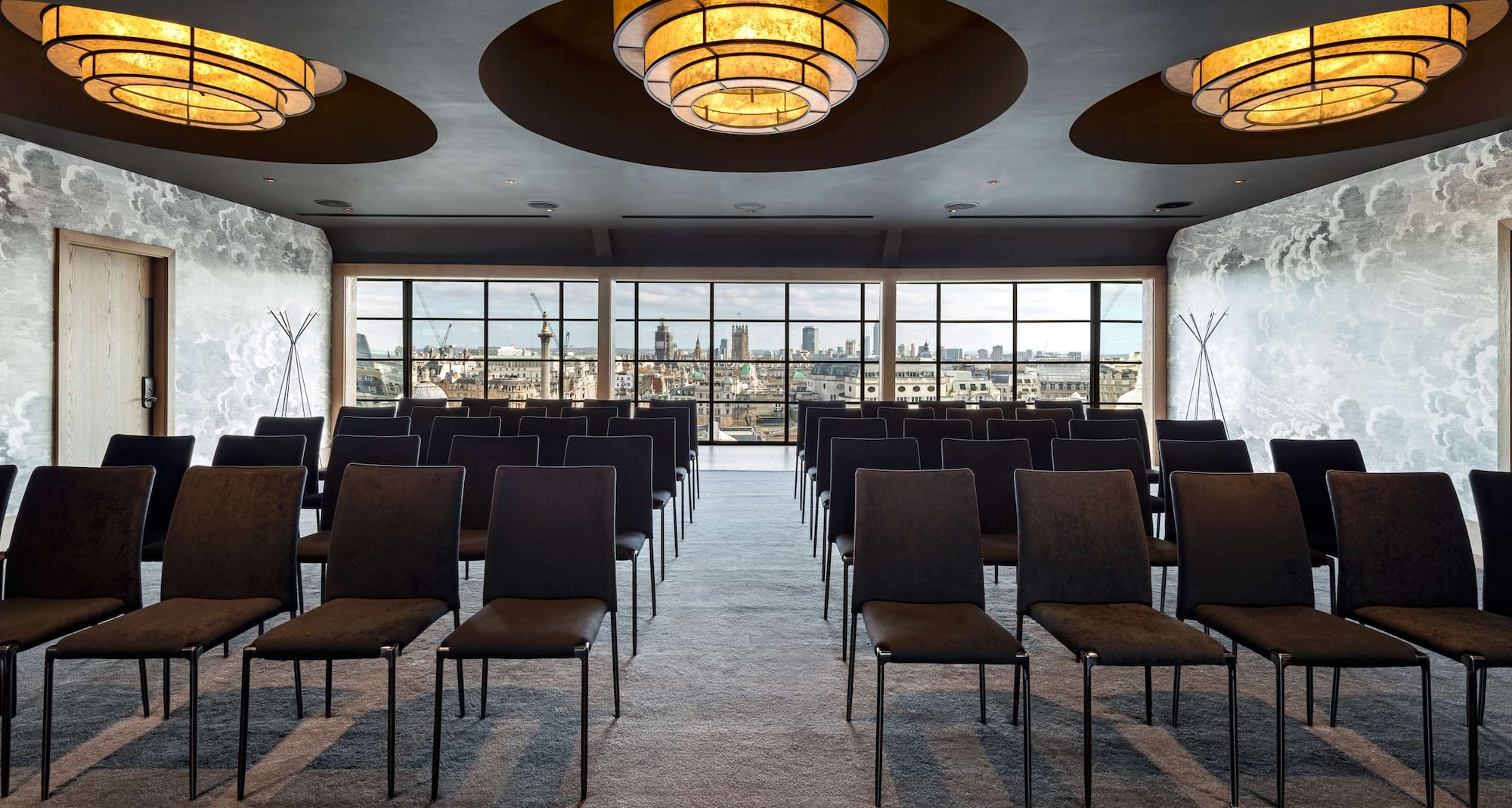 Radisson Blu Hotel, London Leicester Square - Skyline Penthouse at Leicester Square - Cabaret