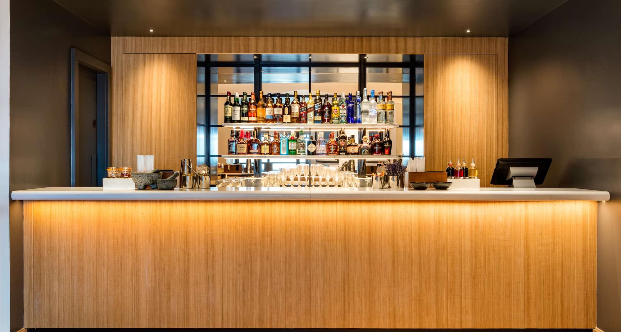 Hotel Radisson Blu Edwardian Hampshire, London - En el bar del ático The Hampshire