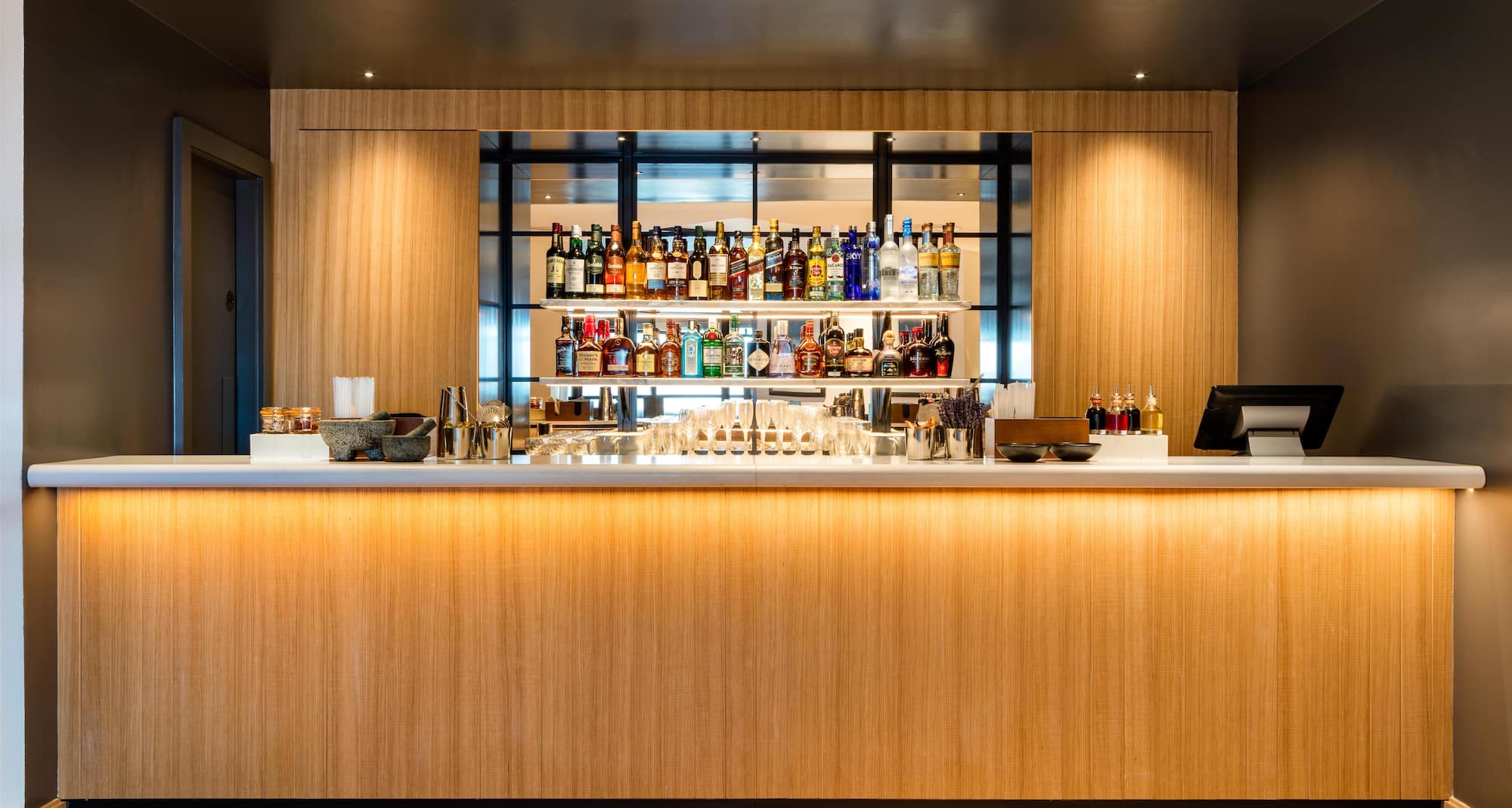 Radisson Blu Hotel, London Leicester Square - The Skyline Penthouse at Leicester Square Bar