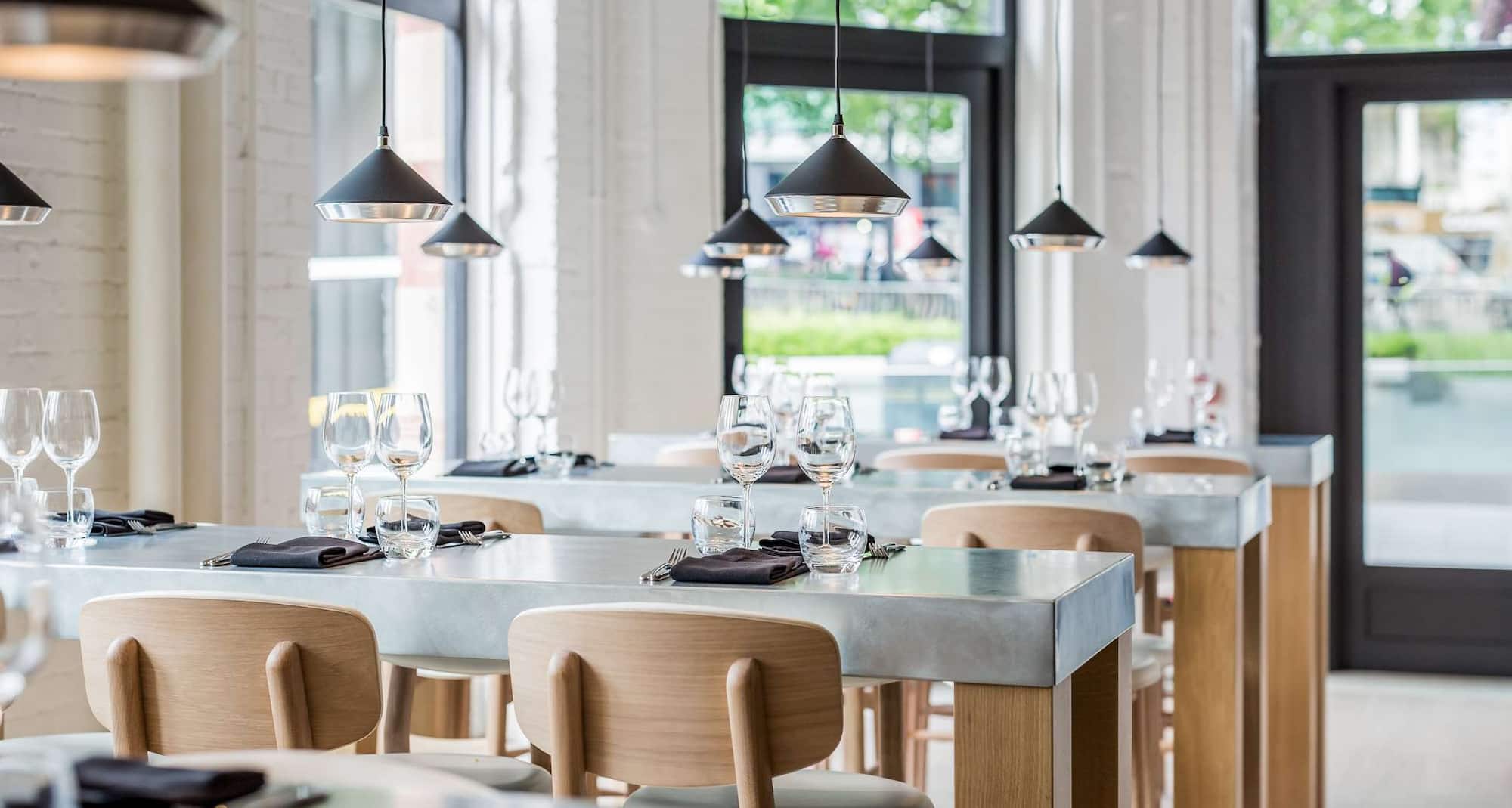 Radisson Blu Edwardian Hampshire Hotel, London - Restaurante Leicester Square Kitchen