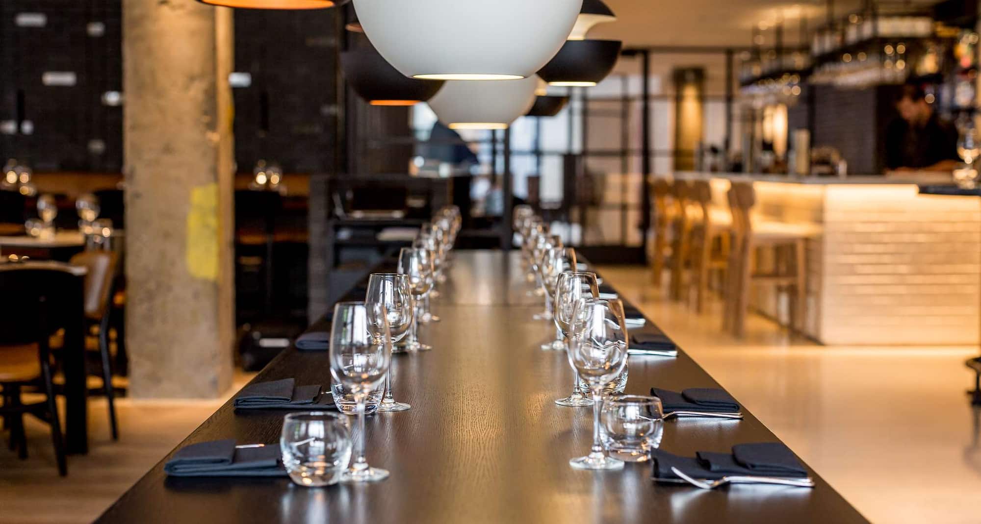 Radisson Blu Edwardian Hampshire Hotel, London - Restaurant Leicester Square Kitchen