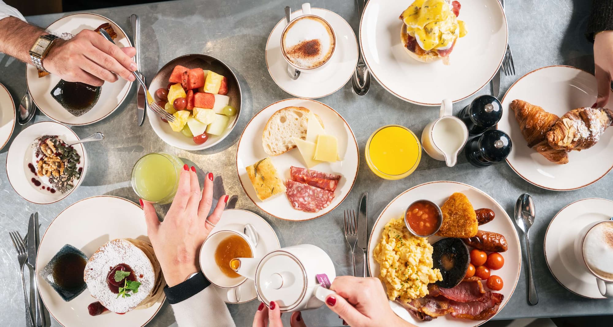 Radisson Blu Hotel, London Leicester Square - Hotel Breakfast