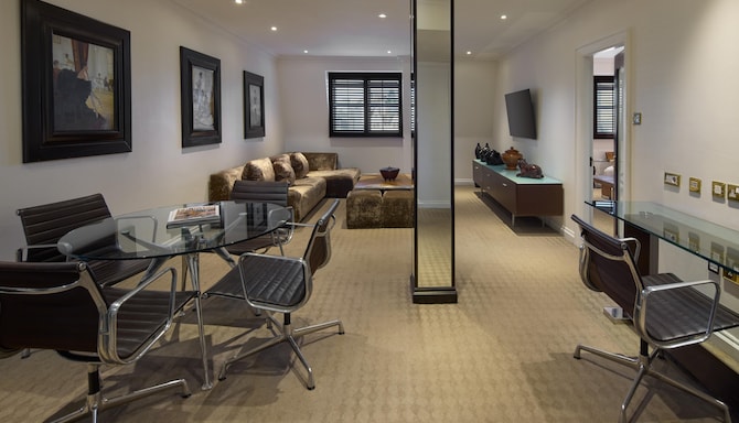 Radisson Blu Hotel, London Leicester Square - جناح