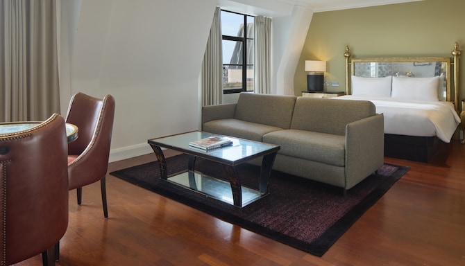 Radisson Blu Hotel, London Leicester Square - جناح