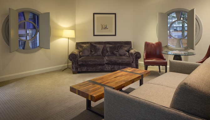 Radisson Blu Hotel, London Leicester Square - جناح