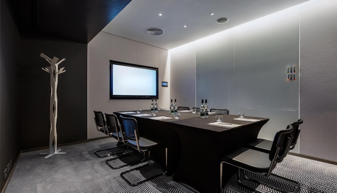 Private Room 5