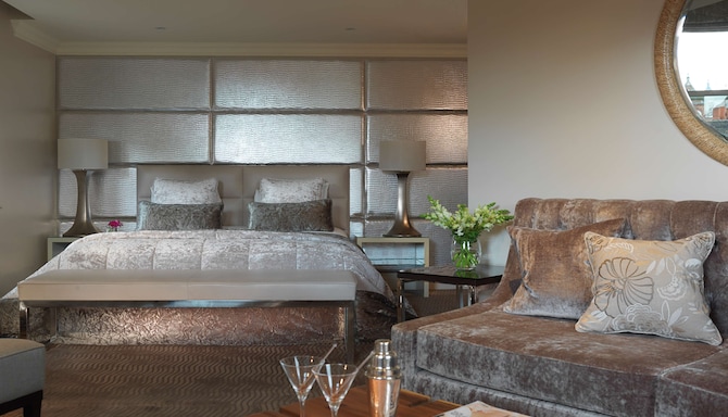 Radisson Blu Hotel, London Mercer Street - Corner Suite