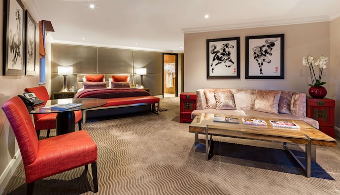 Radisson Blu Hotel, London Mercer Street - Corner Suite