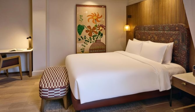 Radisson Blu Hotel, London Mercer Street - Corner Suite