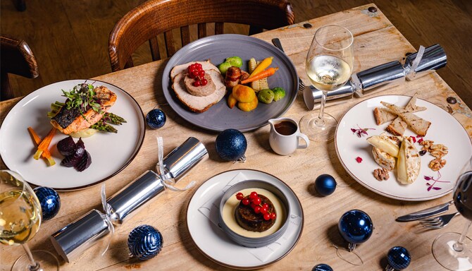 Radisson Blu Hotel, London South Kensington - Scoff And Banter Christmas