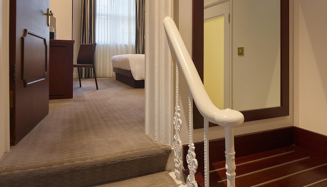 Radisson Blu Hotel, London South Kensington - Family Room