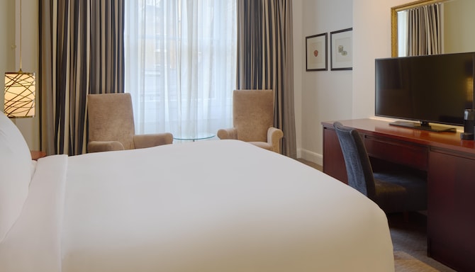 Radisson Blu Hotel, London South Kensington - Premium Room