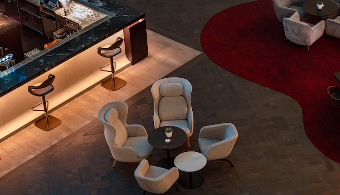 Radisson Blu Hotel London Stansted Airport - Bar and lounge