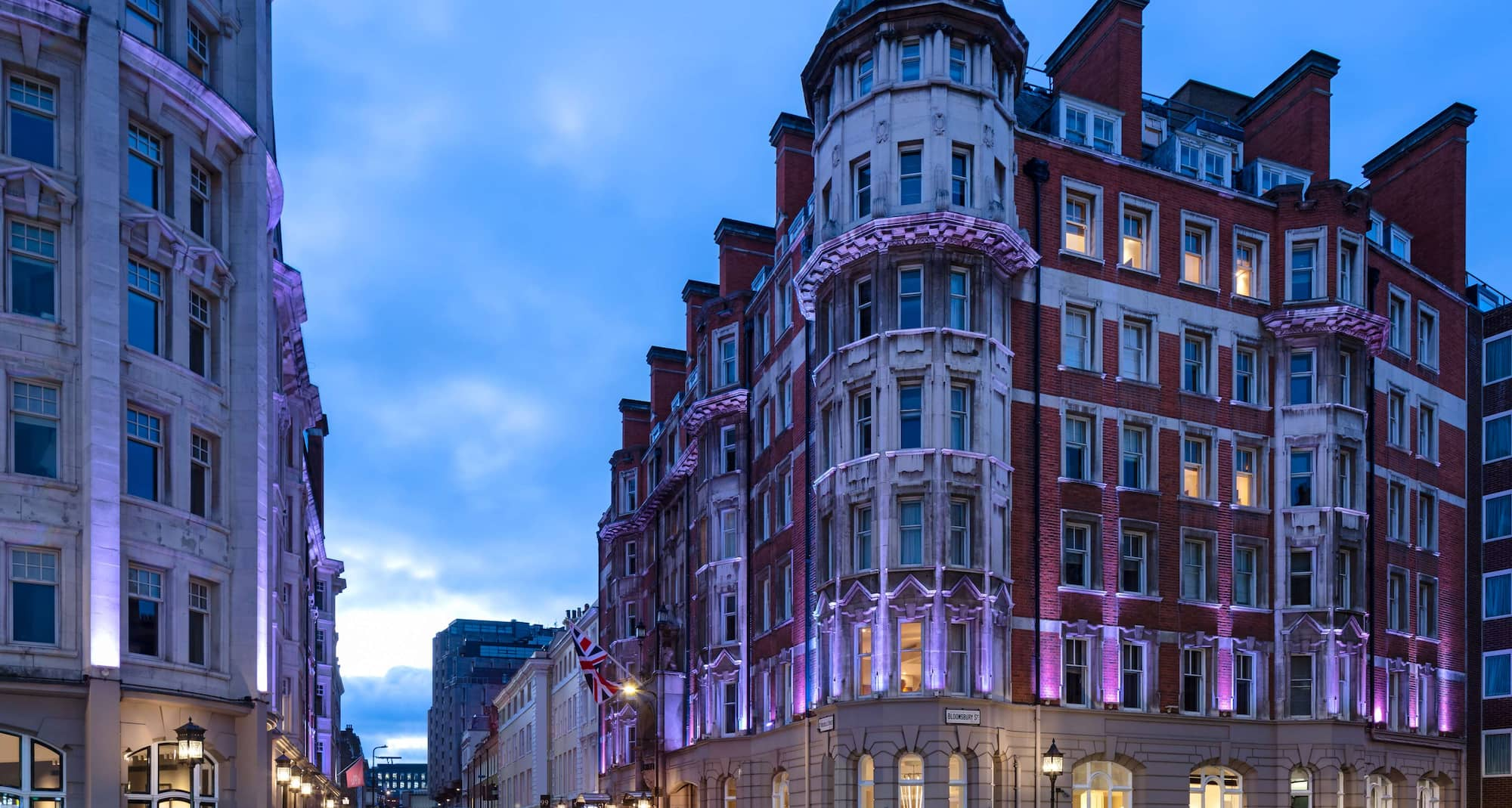 Attractions near Covent Garden | Radisson Blu Hotel, London Tottenham ...