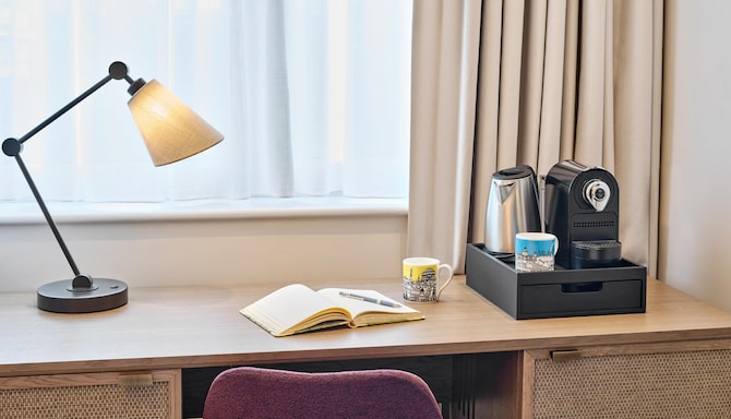 Radisson Blu Hotel, London Tottenham Court Road - Deluxe Room