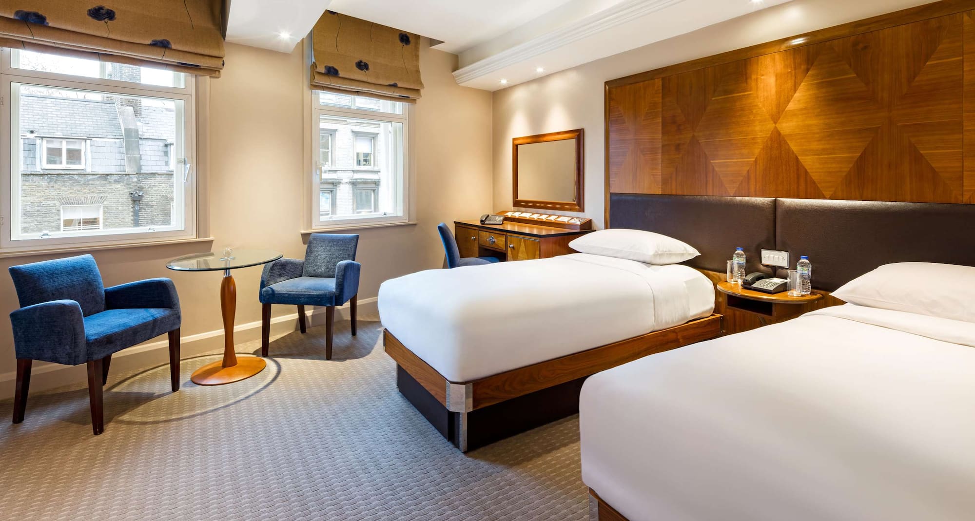  Radisson Blu Hotel, London Tottenham Court Road - Standard Room