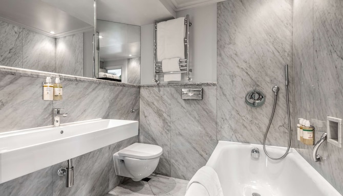 Radisson Blu Hotel, London Tottenham Court Road - Gaestezimmer