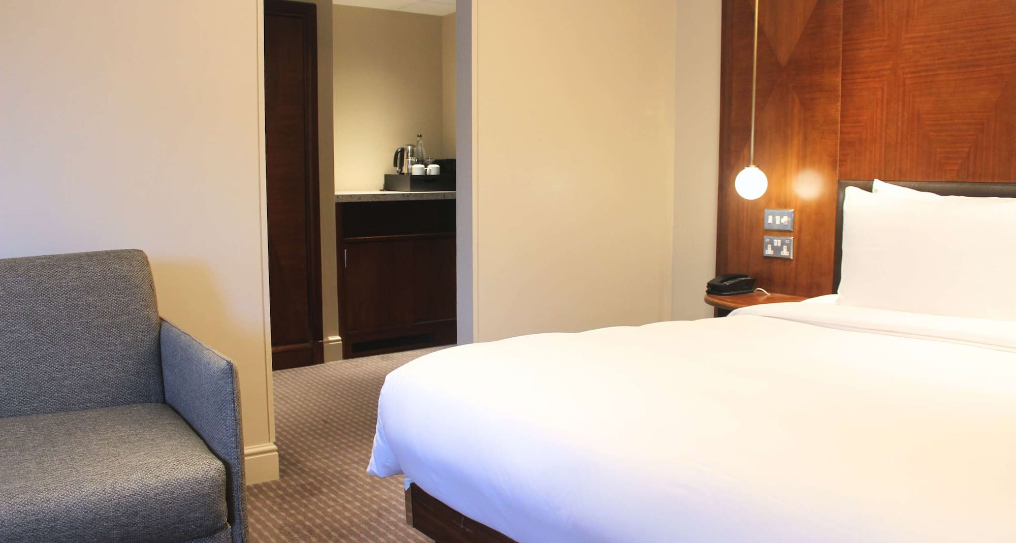  Radisson Blu Hotel, London Tottenham Court Road - Family Room