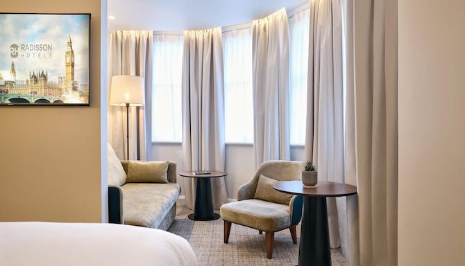 Radisson Blu Hotel, London Tottenham Court Road - Family Room