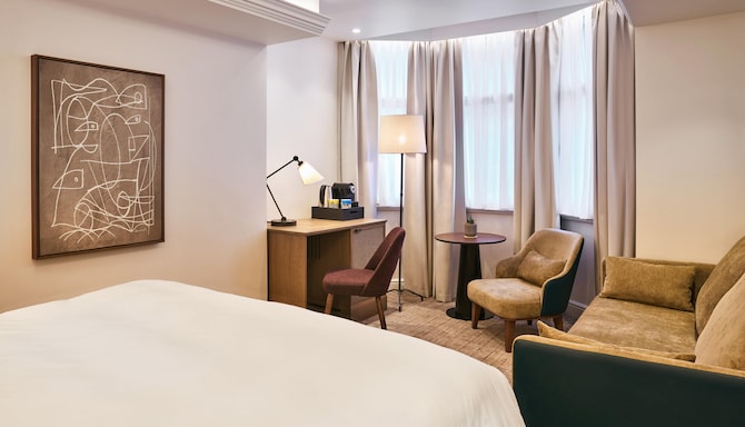 Radisson Blu Hotel, London Tottenham Court Road - Family Room