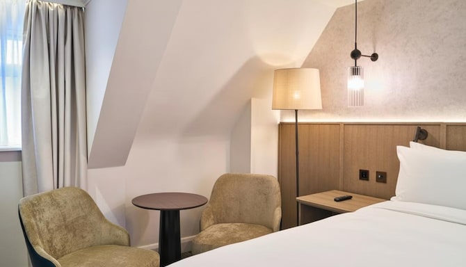 Radisson Blu Hotel, London Tottenham Court Road - Premium Room