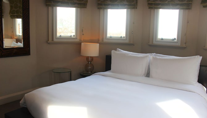 Radisson Blu Hotel, London Tottenham Court Road - Suite