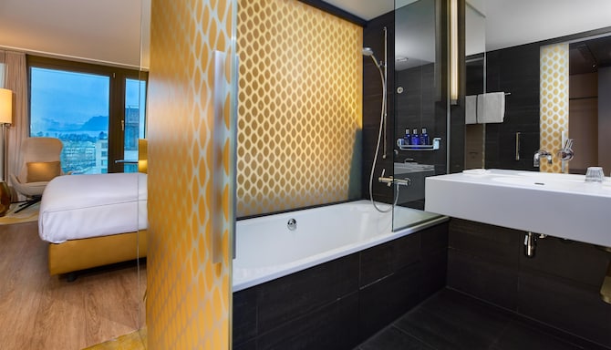 Radisson Blu Hotel, Lucerne - Premium Room