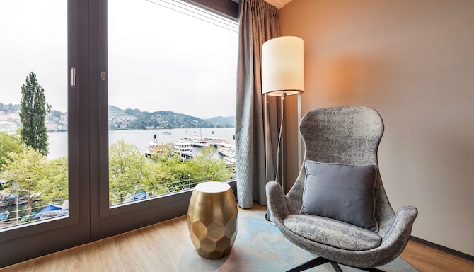 Radisson Blu Hotel, Lucerne - Premium Room Lakeside