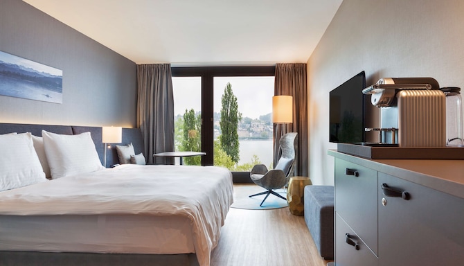 Radisson Blu Hotel, Lucerne - Premium Room Lakeside