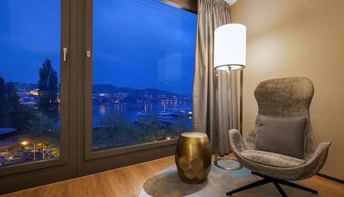 Radisson Blu Hotel, Lucerne - Premium Room Lakeside
