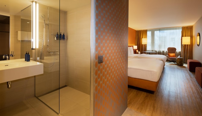 Radisson Blu Hotel, Lucerne - Family Room Bathroom View