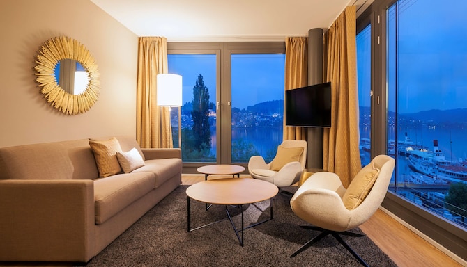 Radisson Blu Hotel, Lucerne - Suite Living Room