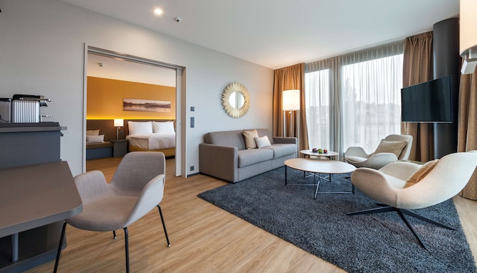 Radisson Blu Hotel, Lucerne - Suite Living Room