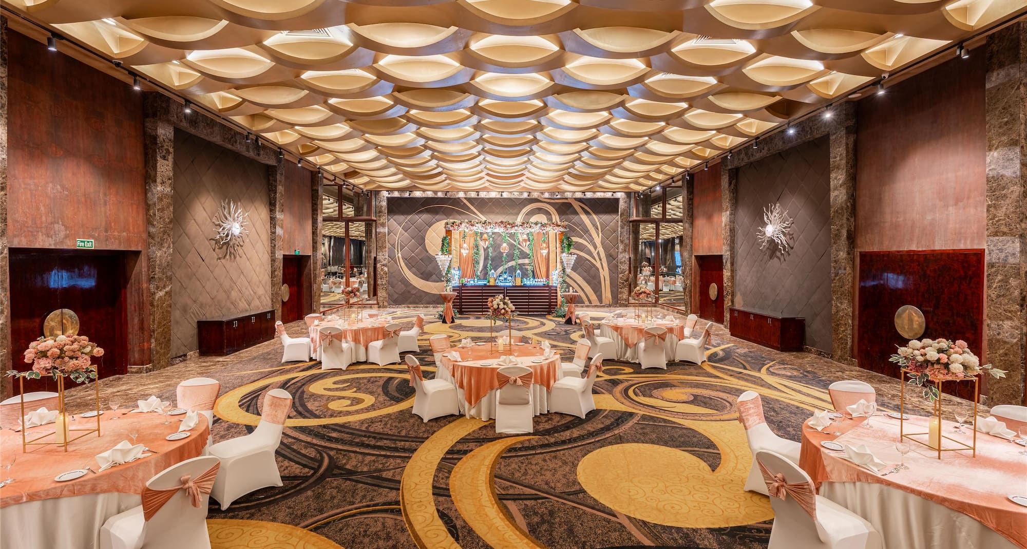 Radisson Blu Hotel, Ludhiana - Amber