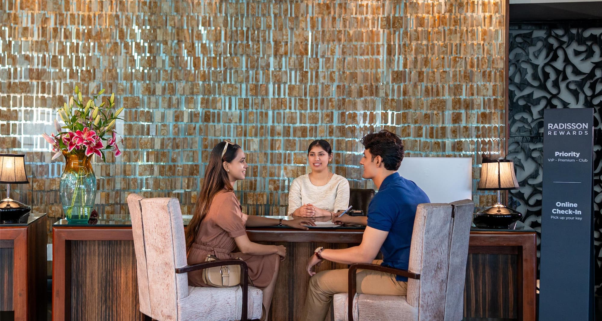 Radisson Blu Hotel, Ludhiana - Lobby