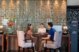 Radisson Blu Hotel, Ludhiana - Lobby