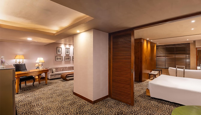 Radisson Blu Hotel, Ludhiana - Executive Suite