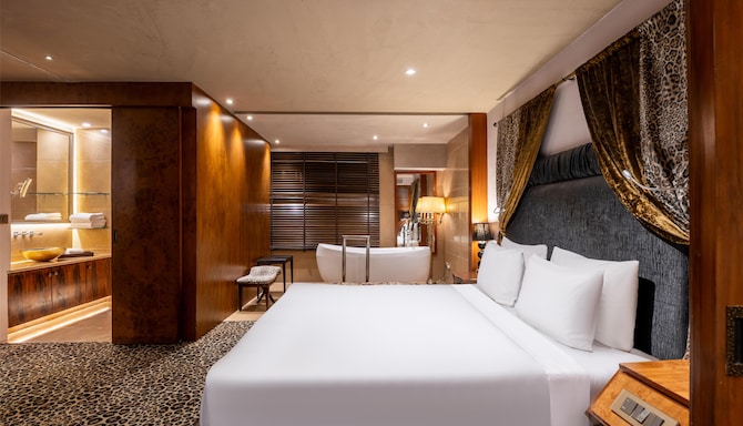 Radisson Blu Hotel, Ludhiana - Executive Suite