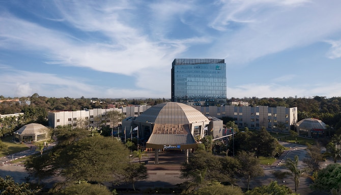 Radisson Blu Hotel, Lusaka - RADISSON BLU LUSAKA Video